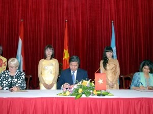 Luxembourg to sponsor Vietnam’s socio-economic projects - ảnh 1